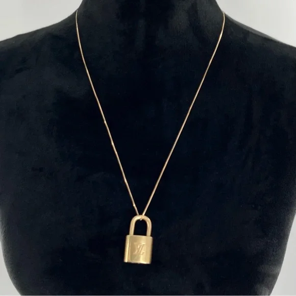 Authentic Louis Vuitton Brass Lock #317 No Key with After Market Box Chain 24” - Picture 15 of 15
